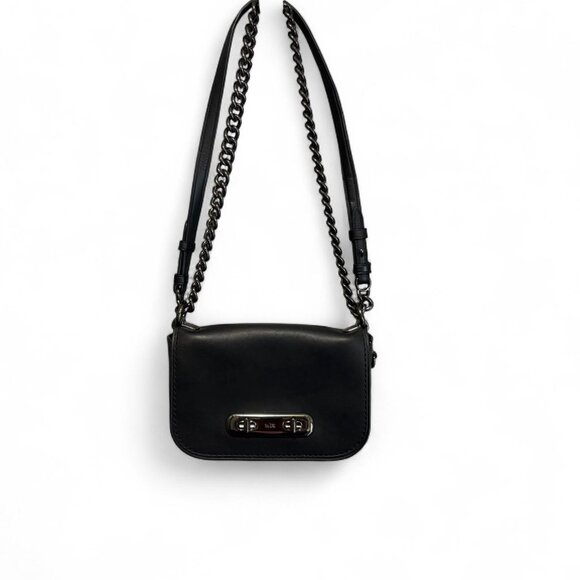Coach Handbags - Coach Swagger Shoulder Bag 20 Black. Glove tanned leather.